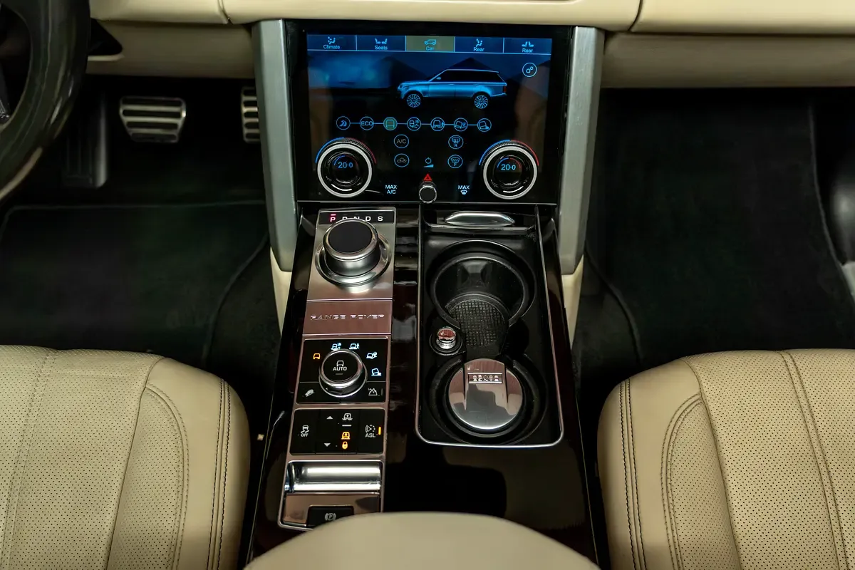 Land Rover Range Rover 5.0 V8 Supercharged AT AWD (550 حصان) - 17
