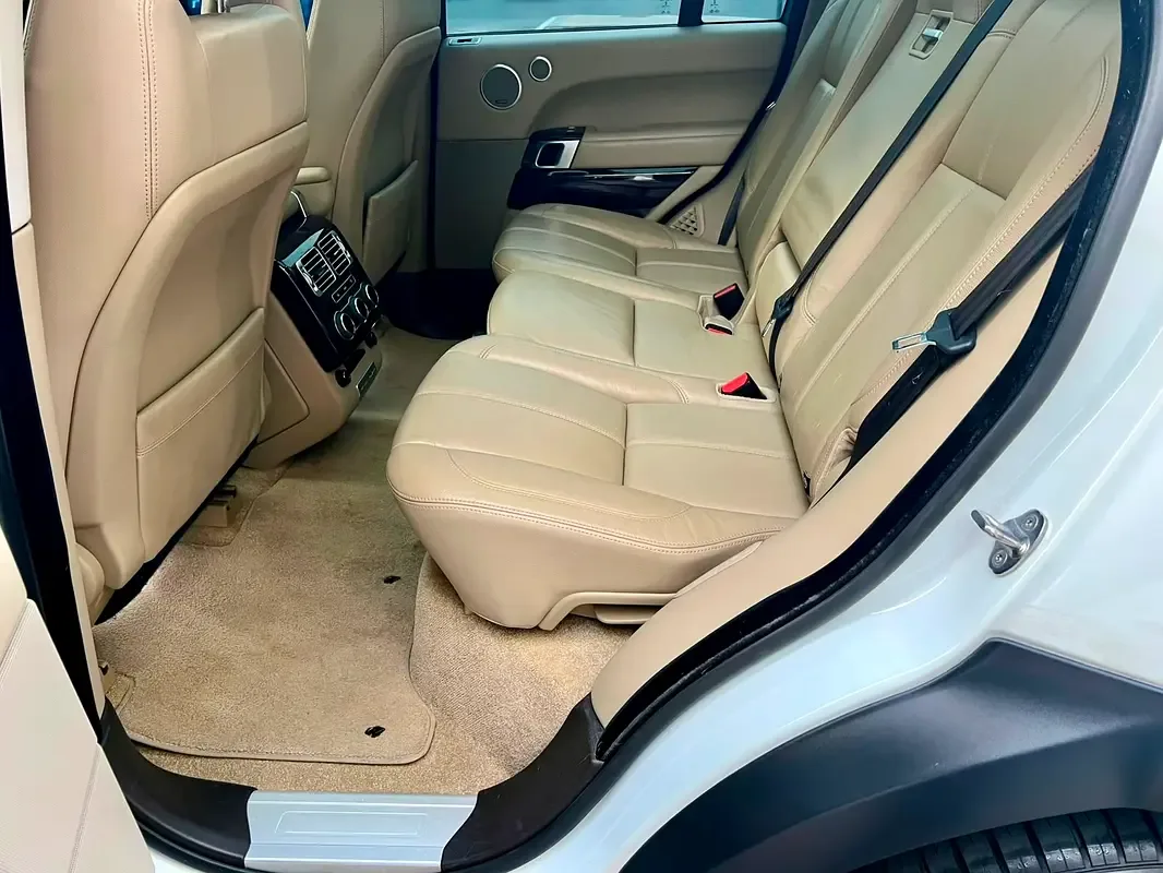 Land Rover Range Rover 5.0 V8 Supercharged AT AWD (550 حصان) - 9