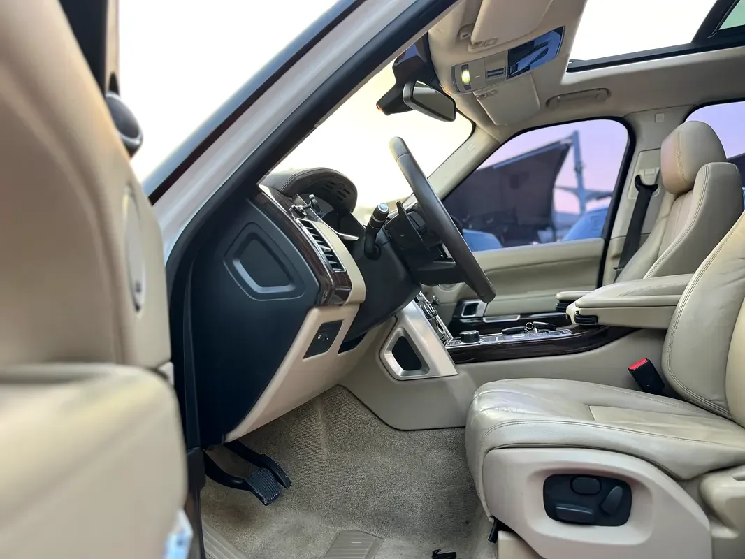 Land Rover Range Rover 5.0 V8 Supercharged AT AWD (550 hp) - 12