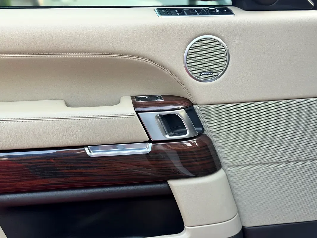 Land Rover Range Rover 5.0 V8 Supercharged AT AWD (550 hp) - 14