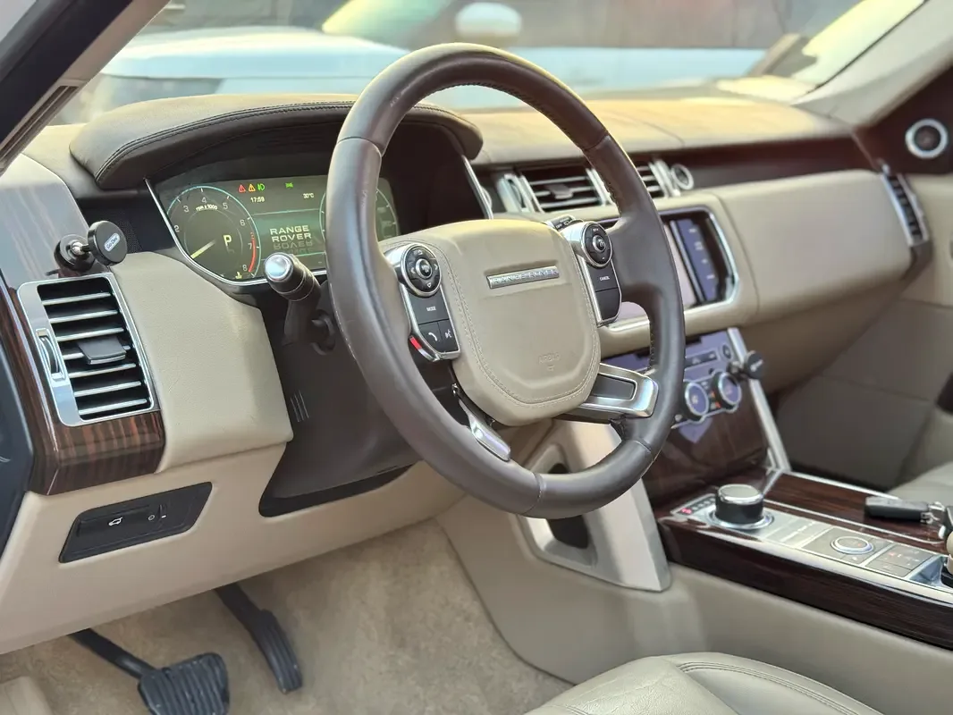 Land Rover Range Rover 5.0 V8 Supercharged AT AWD (550 hp) - 13