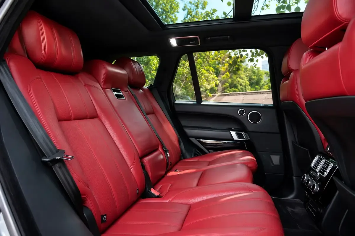 Land Rover Range Rover 5.0 V8 Supercharged AT AWD (550 حصان) - 6