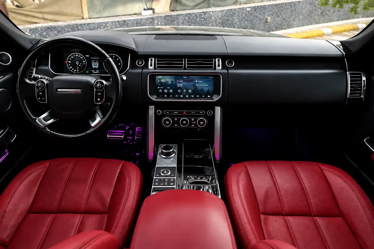 Land Rover Range Rover 5.0 V8 Supercharged AT AWD (550 حصان) - 13