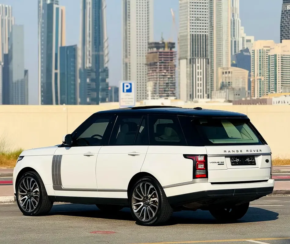Land Rover Range Rover 5.0 V8 Supercharged AT AWD (550 حصان) - 6