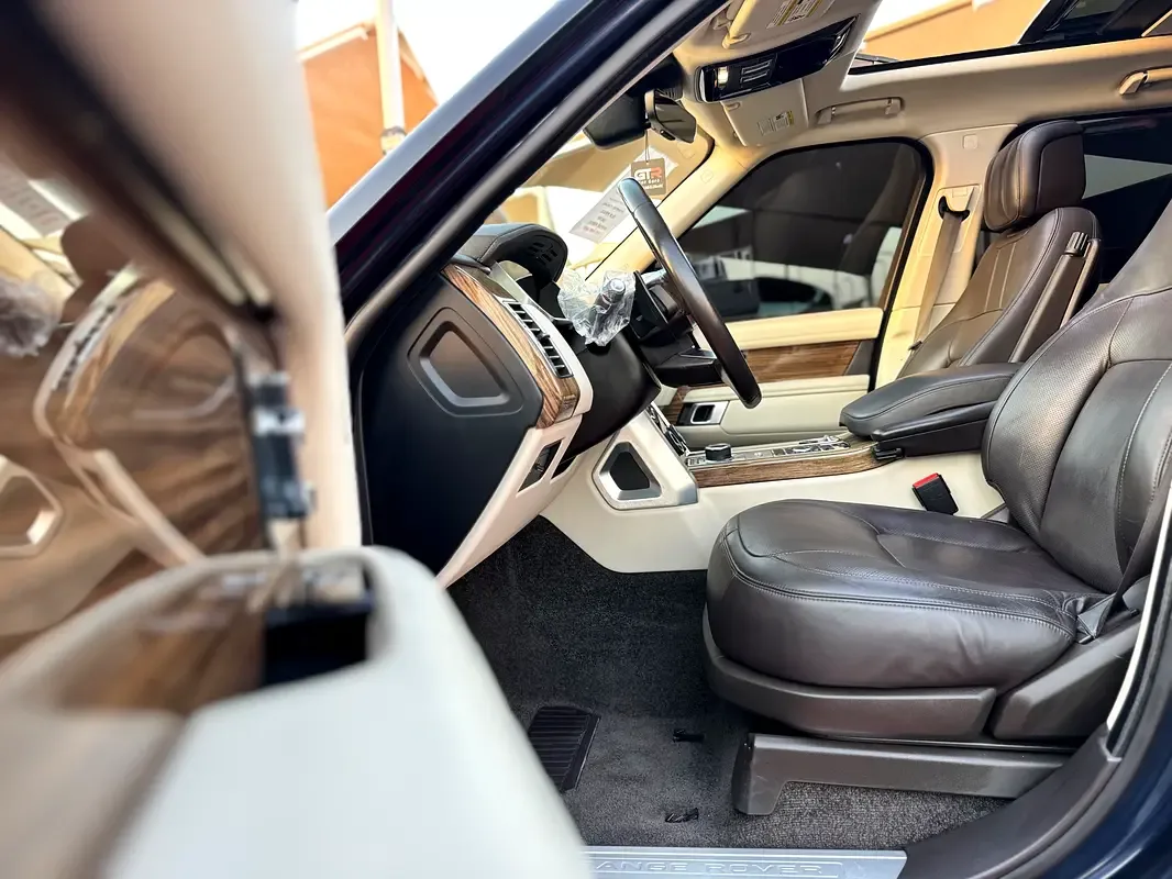 Land Rover Range Rover 5.0 V8 Supercharged AT AWD (565 حصان) - 10
