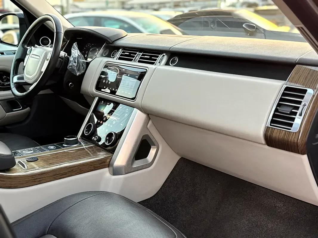 Land Rover Range Rover 5.0 V8 Supercharged AT AWD (565 حصان) - 15