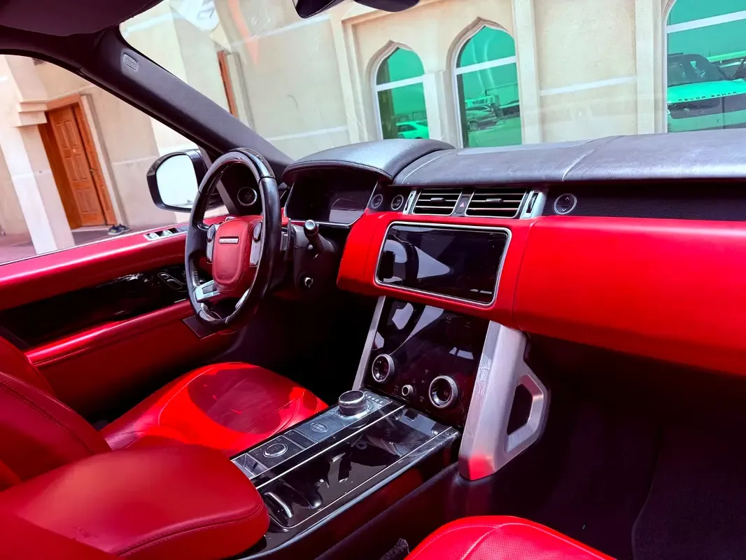 Land Rover Range Rover 5.0 V8 Supercharged AT AWD (565 حصان) - 8