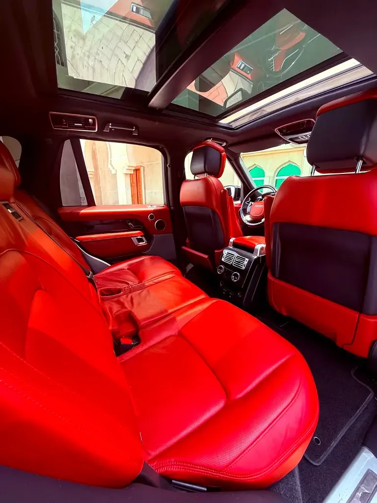 Land Rover Range Rover 5.0 V8 Supercharged AT AWD (565 حصان) - 11