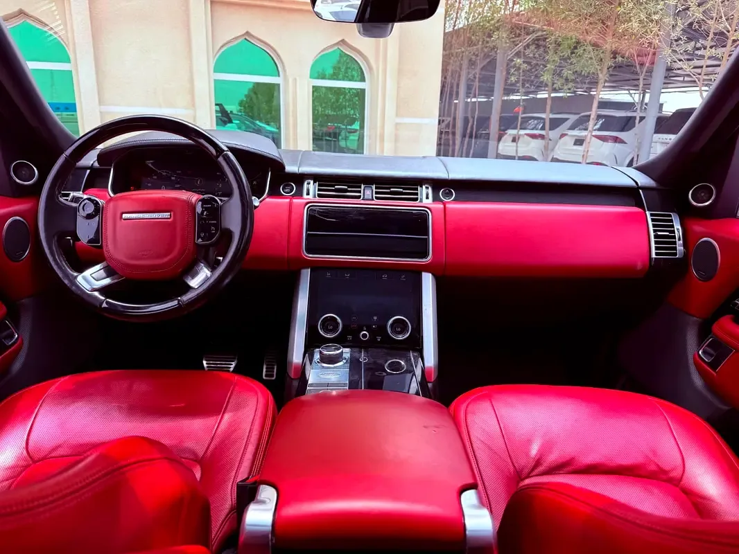 Land Rover Range Rover 5.0 V8 Supercharged AT AWD (565 حصان) - 9