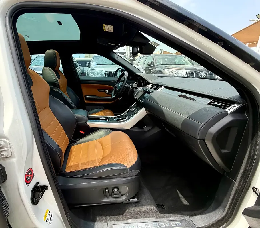 Land Rover Range Rover Evoque 2.0 AT 4WD (240 hp) - 15
