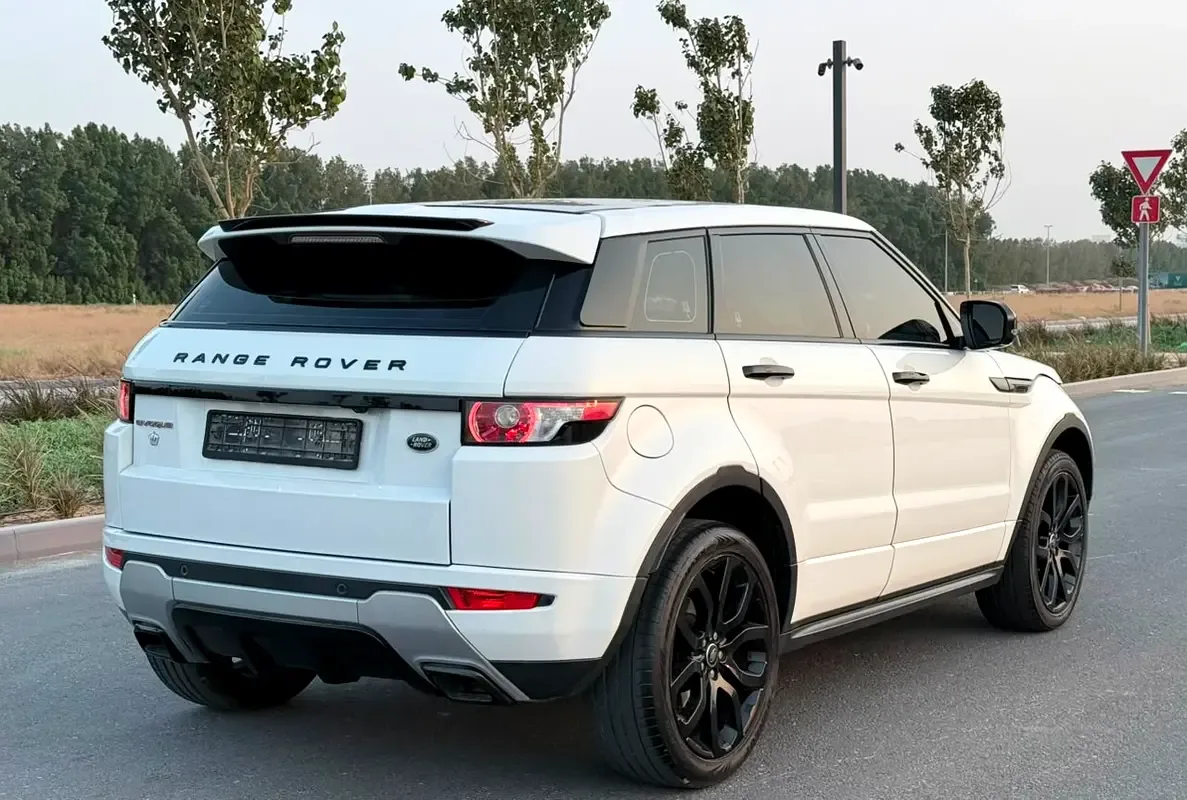 Land Rover Range Rover Evoque 2.0 AT 4WD (240 حصان) - 8