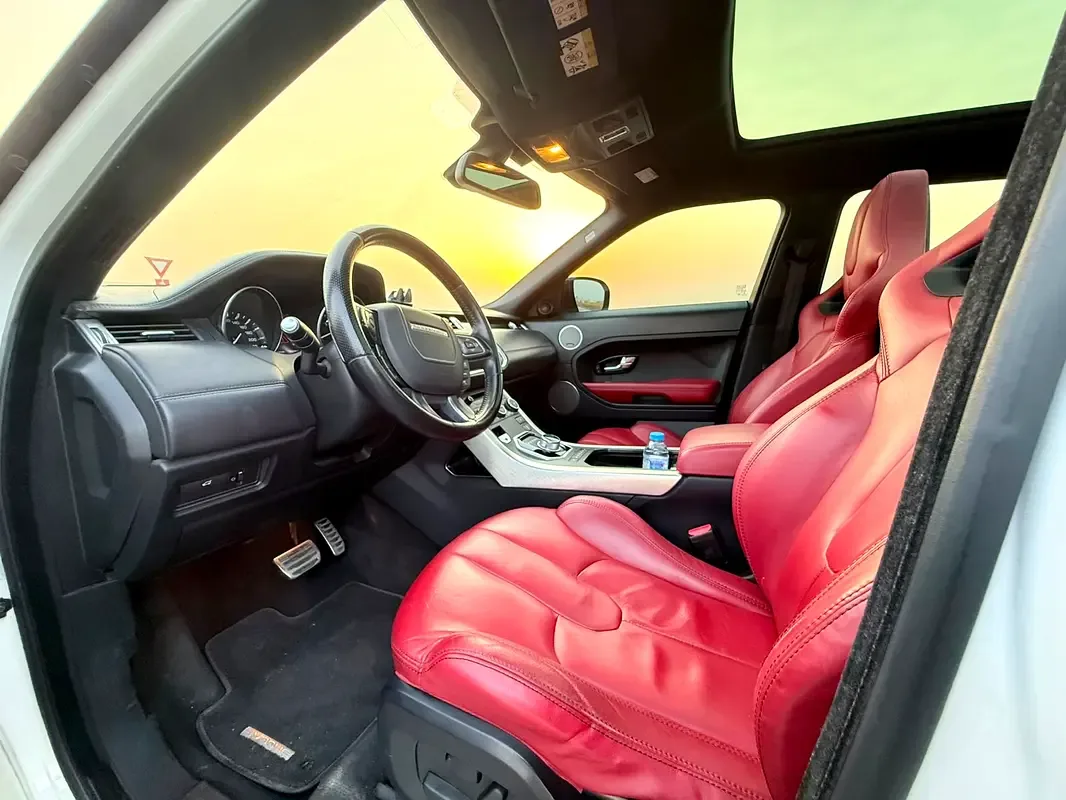 Land Rover Range Rover Evoque 2.0 AT 4WD (240 حصان) - 15