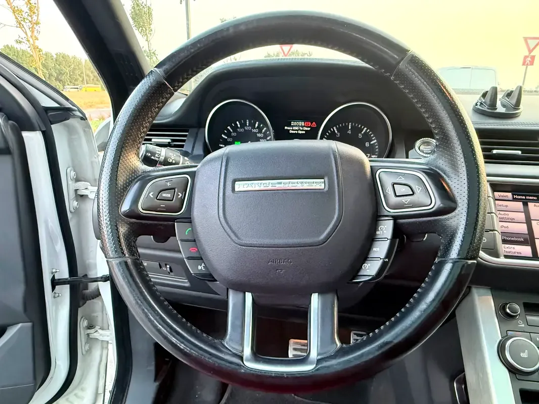Land Rover Range Rover Evoque 2.0 AT 4WD (240 حصان) - 18