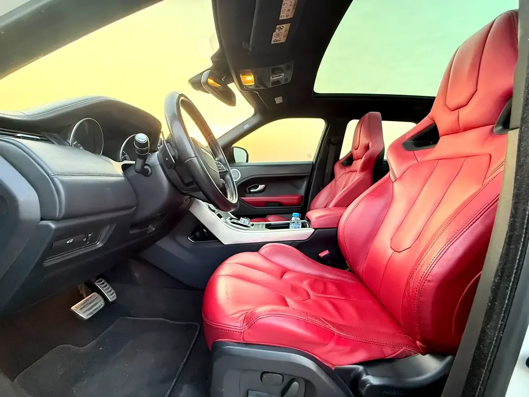 Land Rover Range Rover Evoque 2.0 AT 4WD (240 حصان) - 19