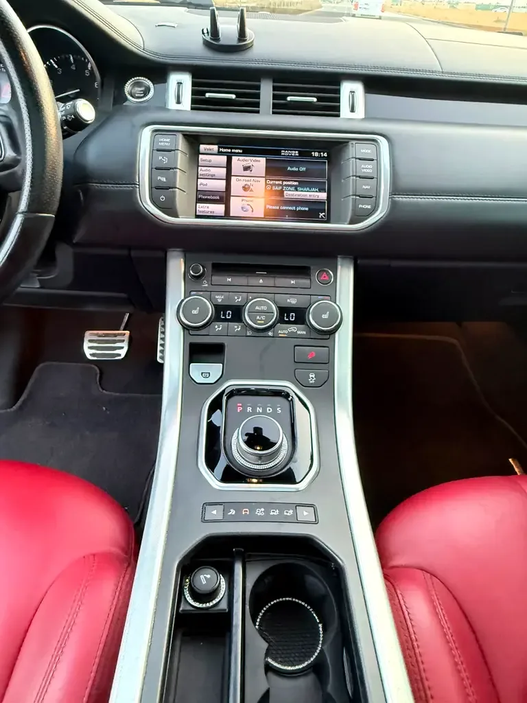 Land Rover Range Rover Evoque 2.0 AT 4WD (240 حصان) - 17