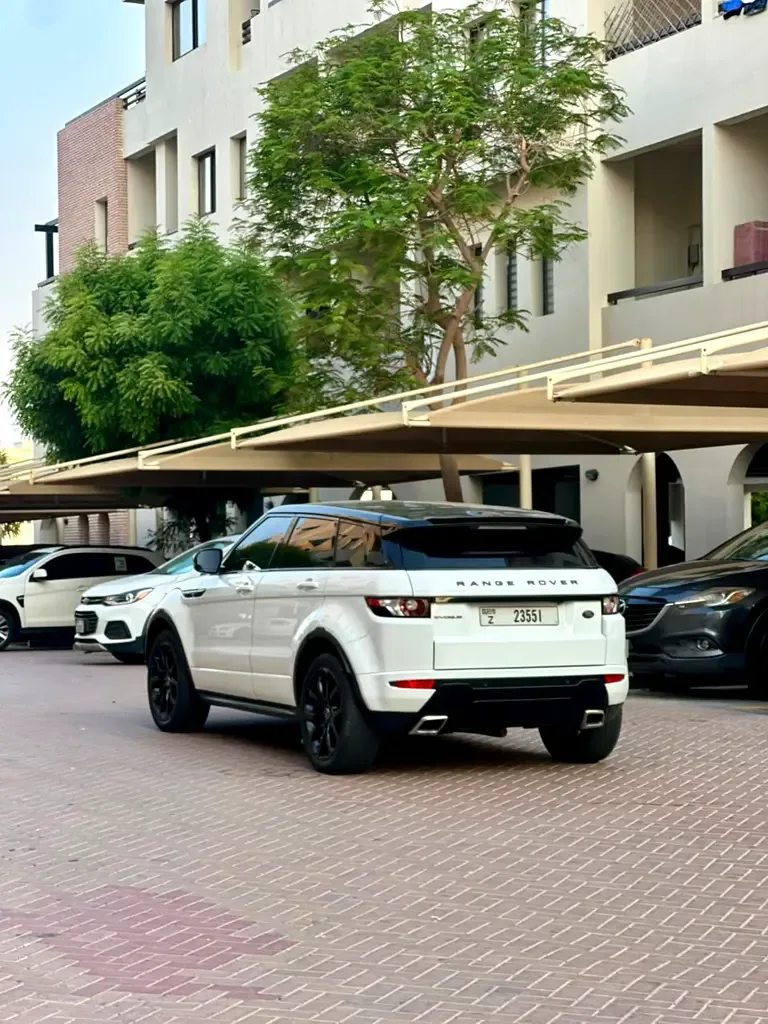Land Rover Range Rover Evoque 2.0 AT 4WD (240 حصان) - 5