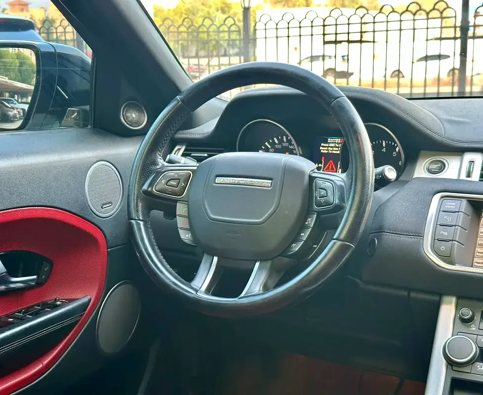 Land Rover Range Rover Evoque 2.0 AT 4WD (240 حصان) - 11