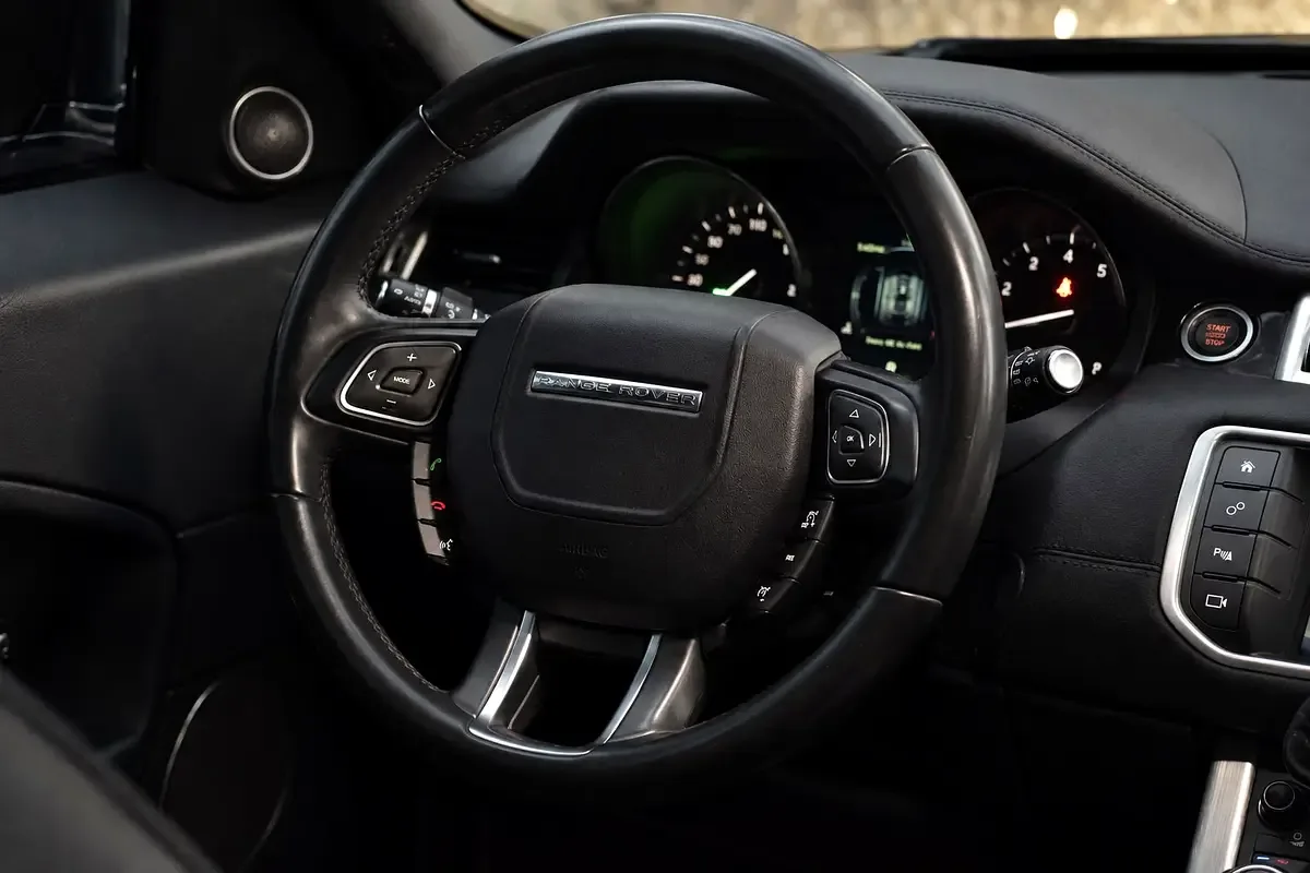 Land Rover Range Rover Evoque 2.0 AT 4WD (240 hp) - 10