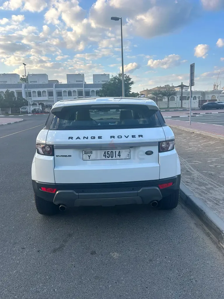 Land Rover Range Rover Evoque 2.0 AT 4WD (240 حصان) - 6
