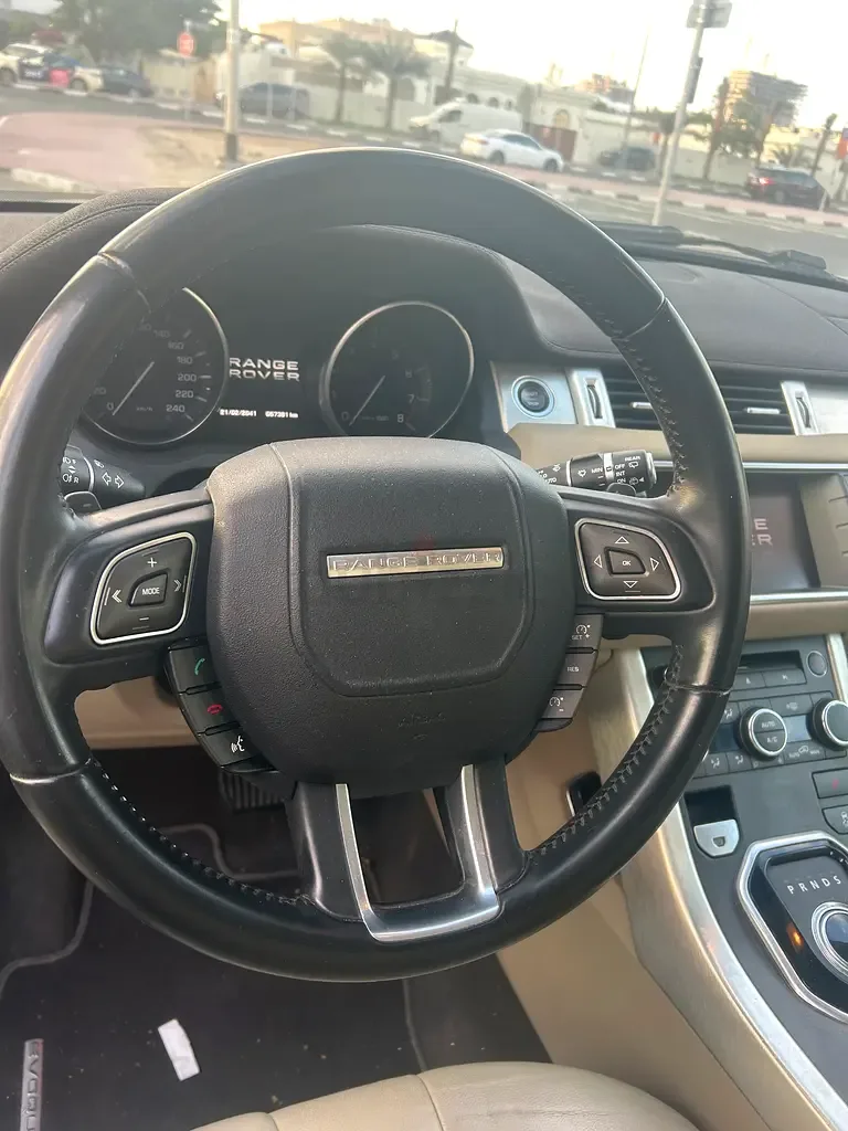 Land Rover Range Rover Evoque 2.0 AT 4WD (240 حصان) - 7