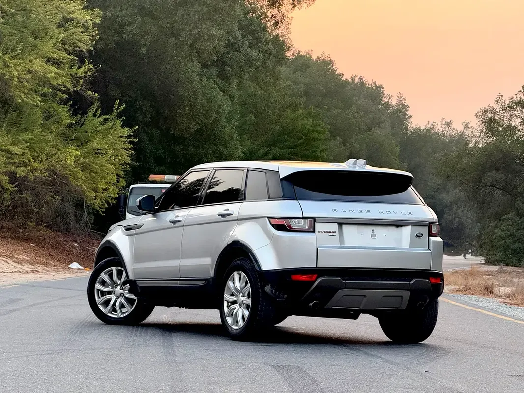 Land Rover Range Rover Evoque 2.0 AT AWD (240 hp) - 3