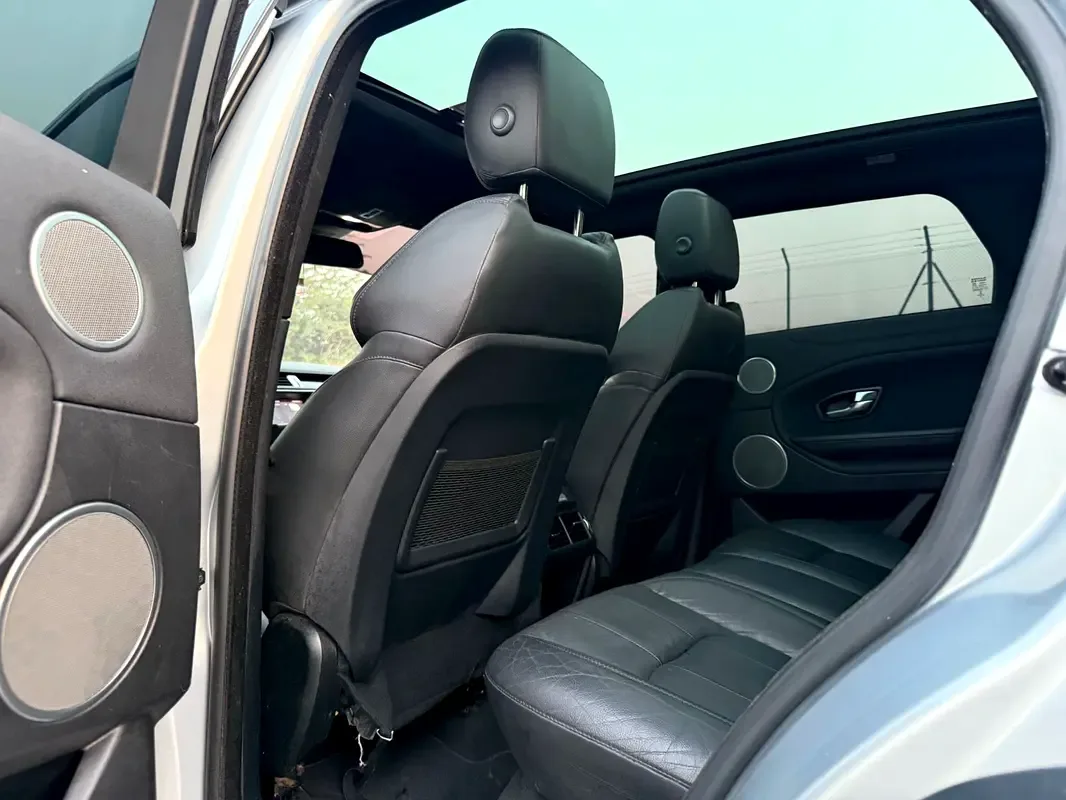 Land Rover Range Rover Evoque 2.0 AT AWD (240 hp) - 12