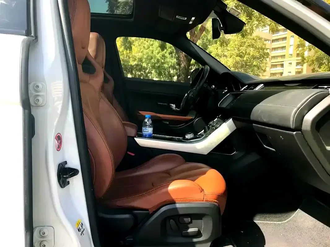 Land Rover Range Rover Evoque 2.0 AT AWD (240 hp) - 11