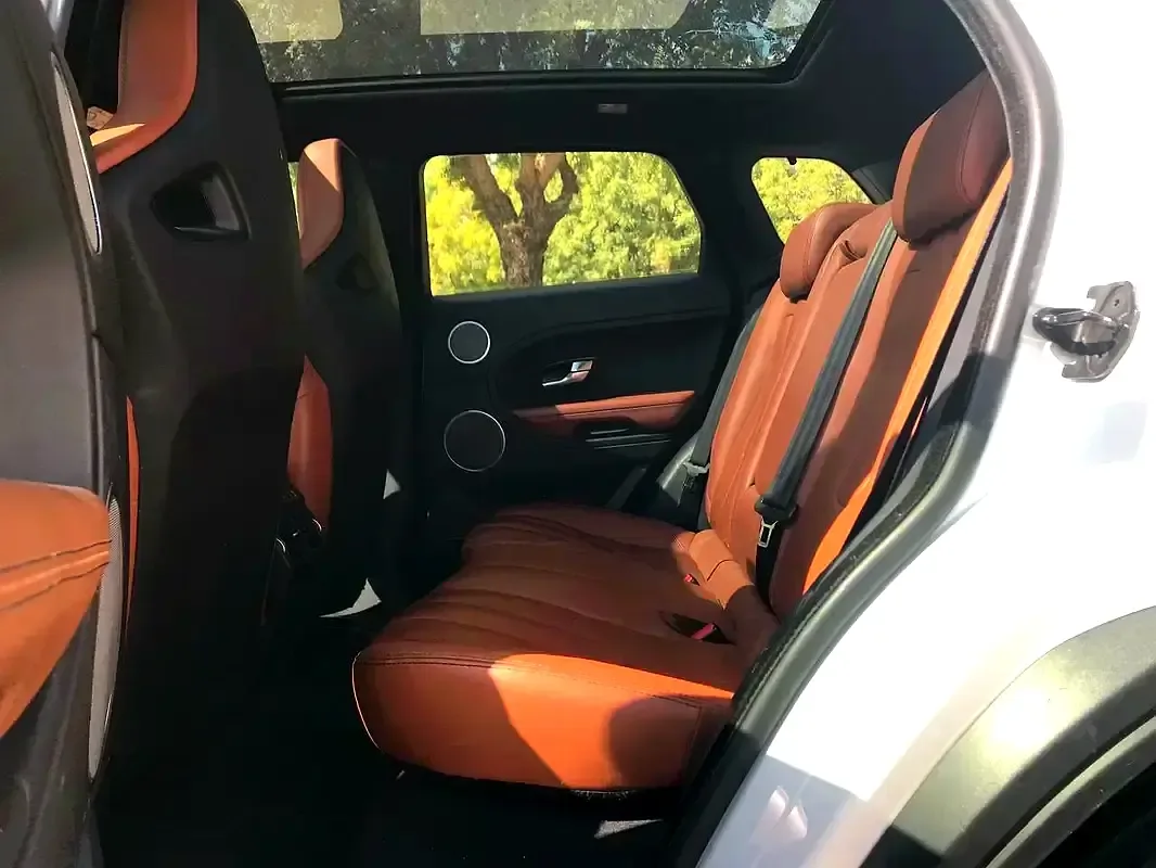 Land Rover Range Rover Evoque 2.0 AT AWD (240 hp) - 12