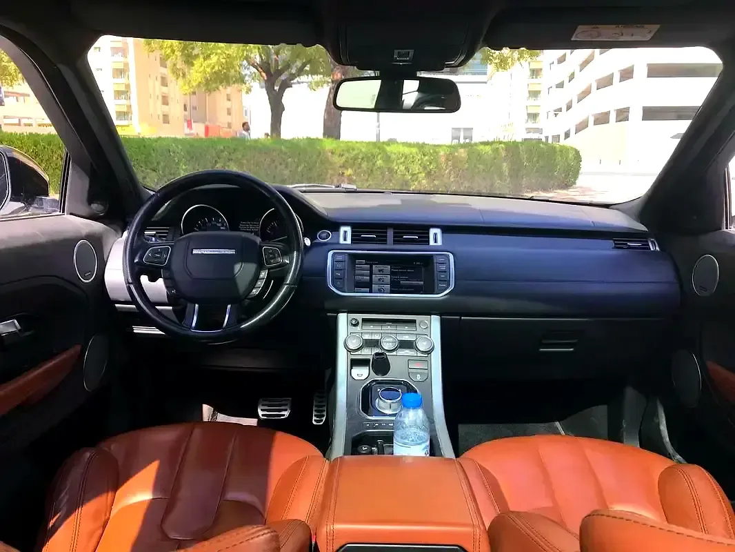 Land Rover Range Rover Evoque 2.0 AT AWD (240 hp) - 15