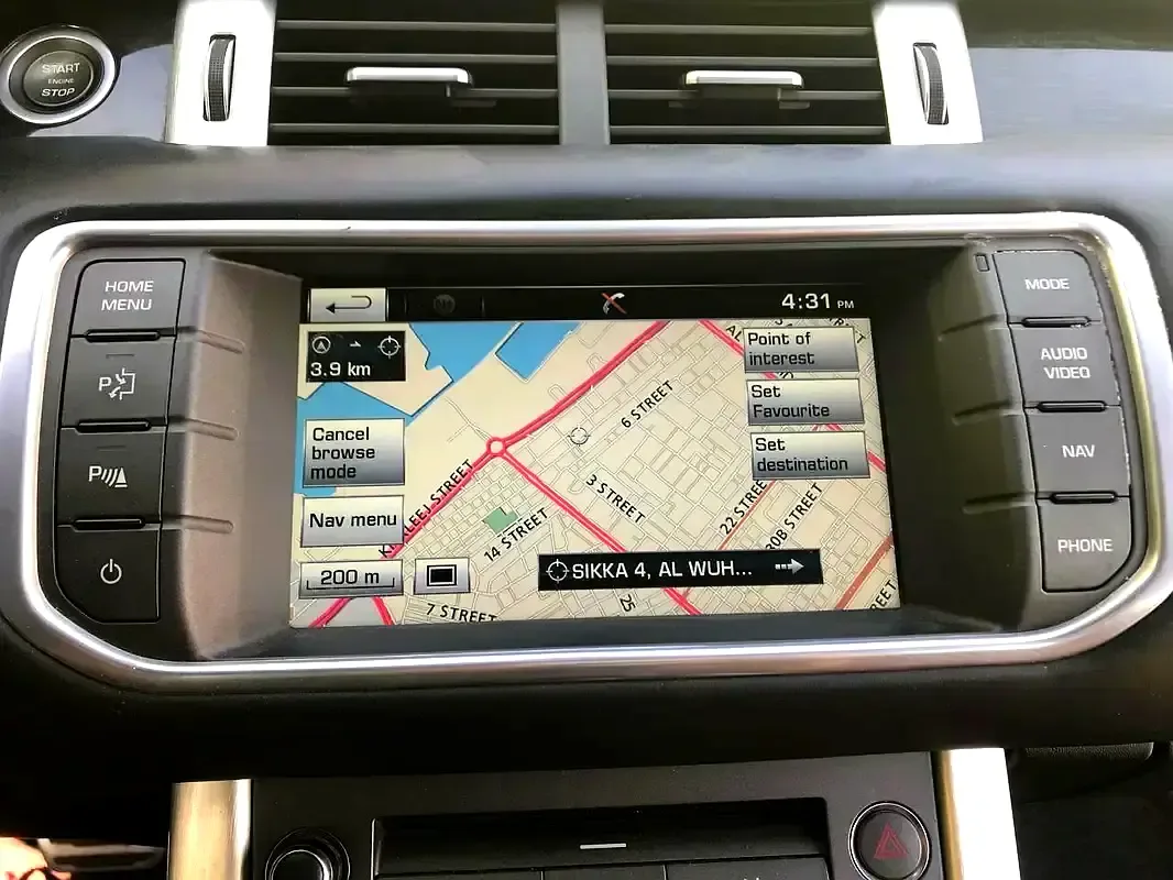 Land Rover Range Rover Evoque 2.0 AT AWD (240 hp) - 19
