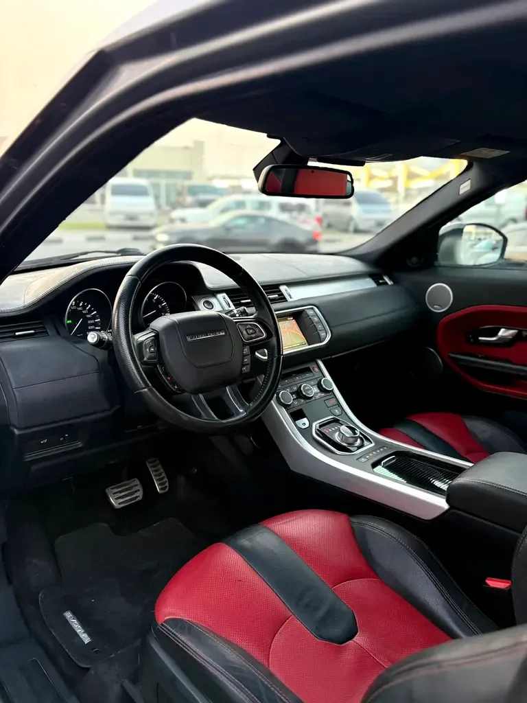 Land Rover Range Rover Evoque 2.0 AT AWD (240 حصان) - 10