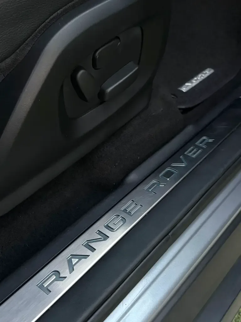 Land Rover Range Rover Evoque 2.0 AT AWD (240 حصان) - 16