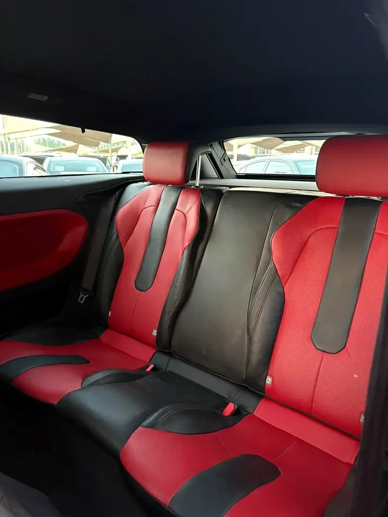 Land Rover Range Rover Evoque 2.0 AT AWD (240 حصان) - 17