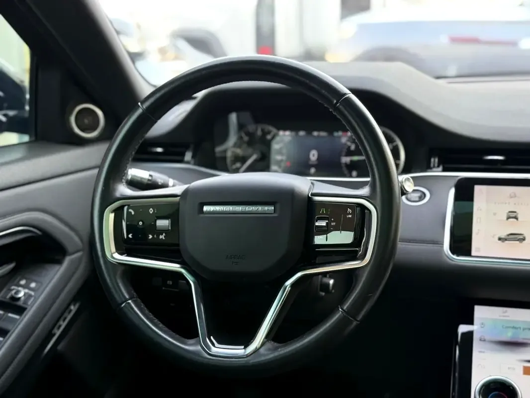 Land Rover Range Rover Evoque P200 AT AWD (200 حصان) - 7