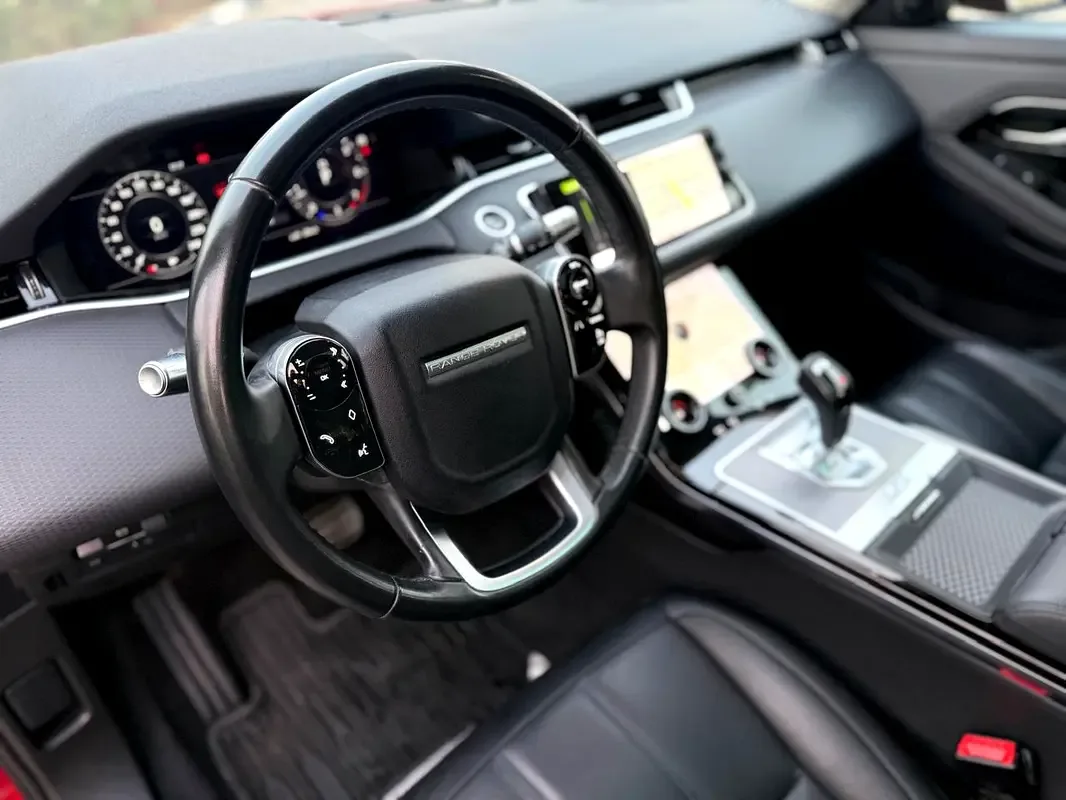 Land Rover Range Rover Evoque P200 AT AWD (200 hp) - 9