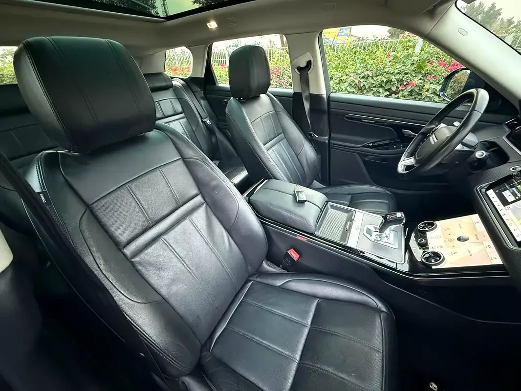 Land Rover Range Rover Evoque P200 AT AWD (200 hp) - 15