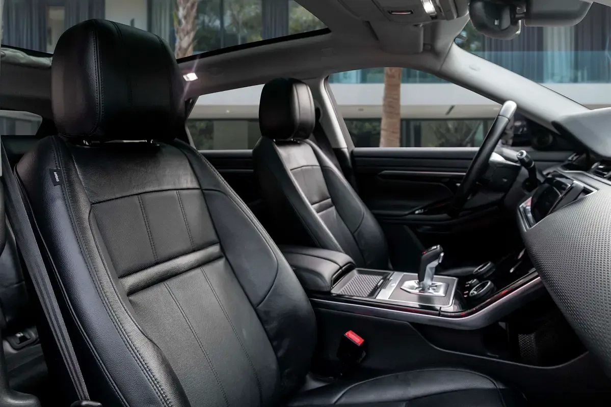Land Rover Range Rover Evoque P200 AT AWD (200 hp) - 11