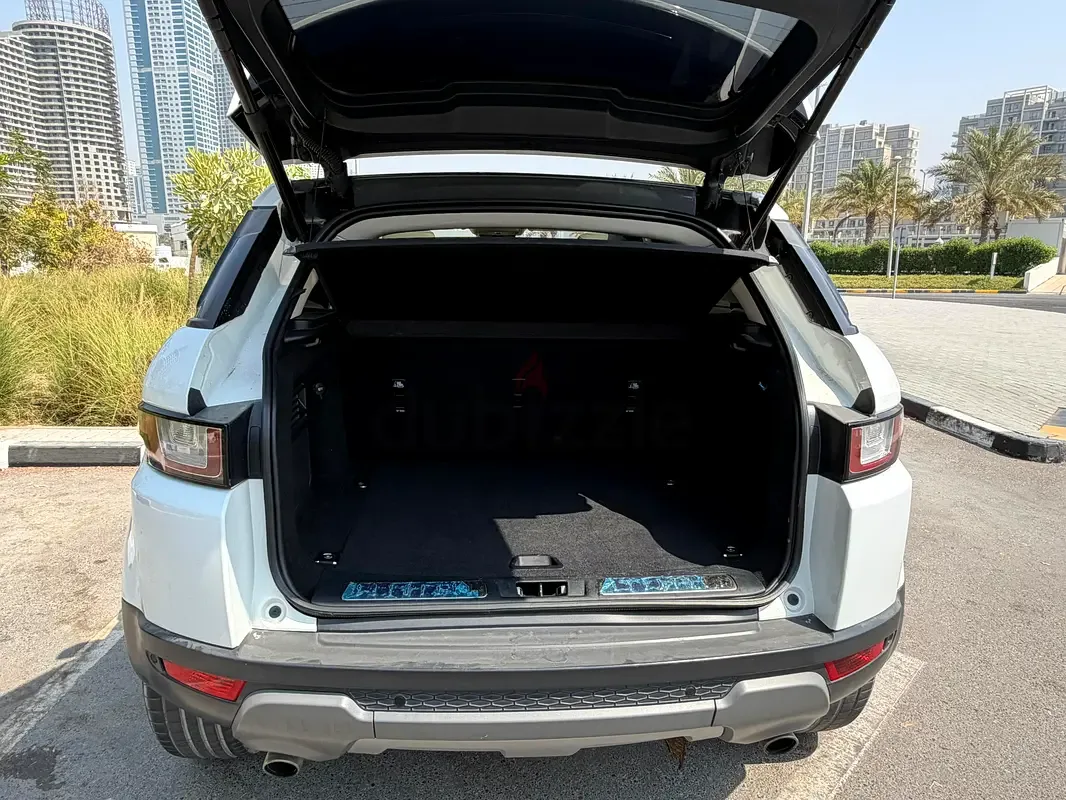 Land Rover Range Rover Evoque P250 AT AWD (249 hp) - 12