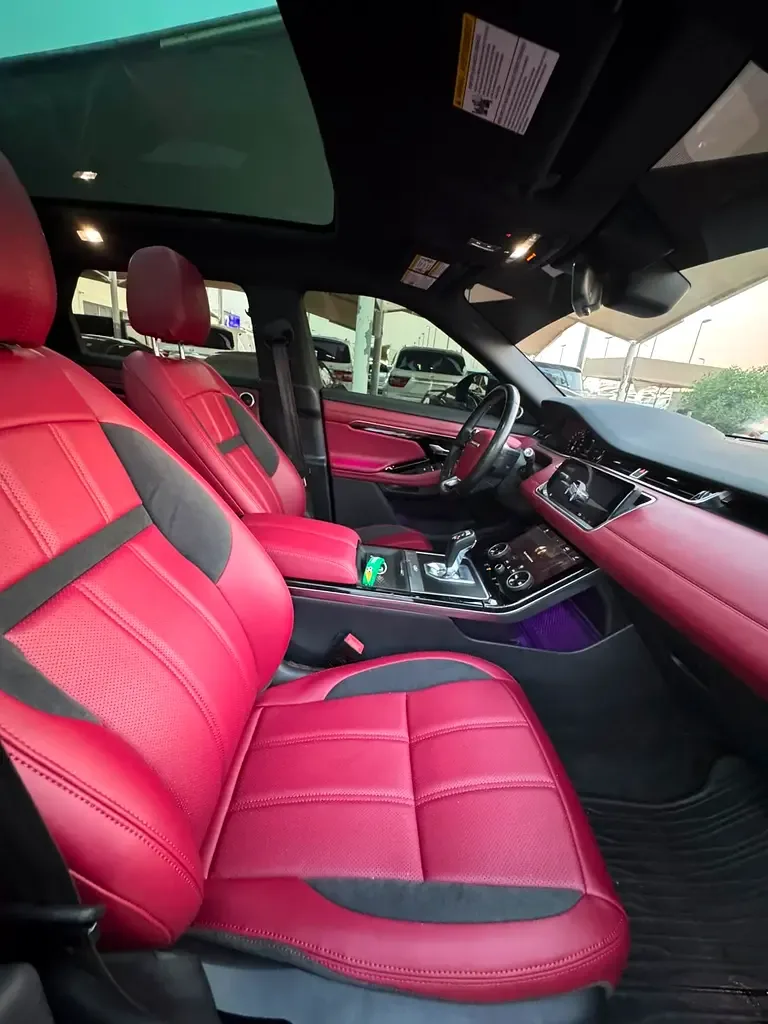 Land Rover Range Rover Evoque P250 AT AWD (249 hp) - 14