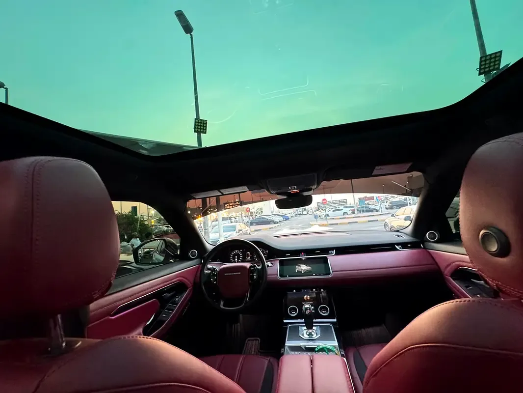 Land Rover Range Rover Evoque P250 AT AWD (249 hp) - 15