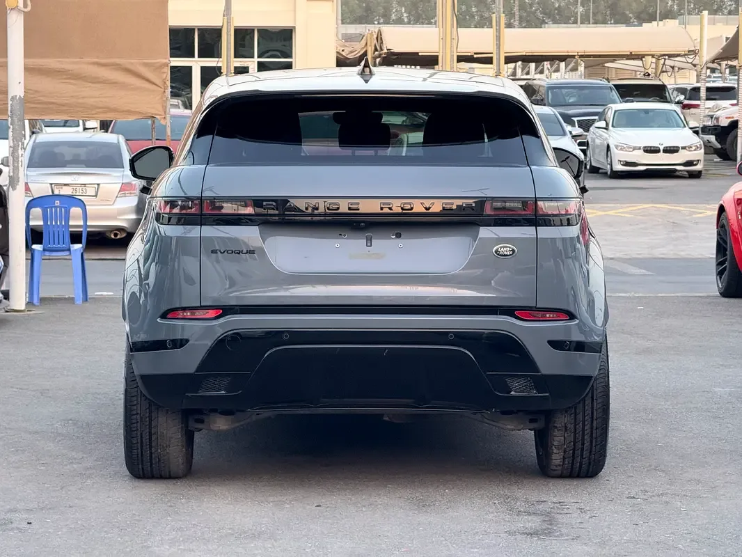 Land Rover Range Rover Evoque P250 AT AWD (249 حصان) - 4