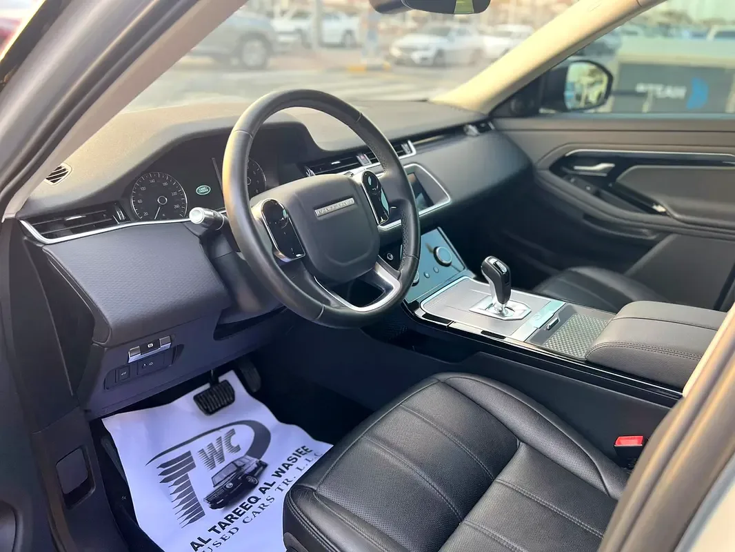 Land Rover Range Rover Evoque P250 AT AWD (249 hp) - 6
