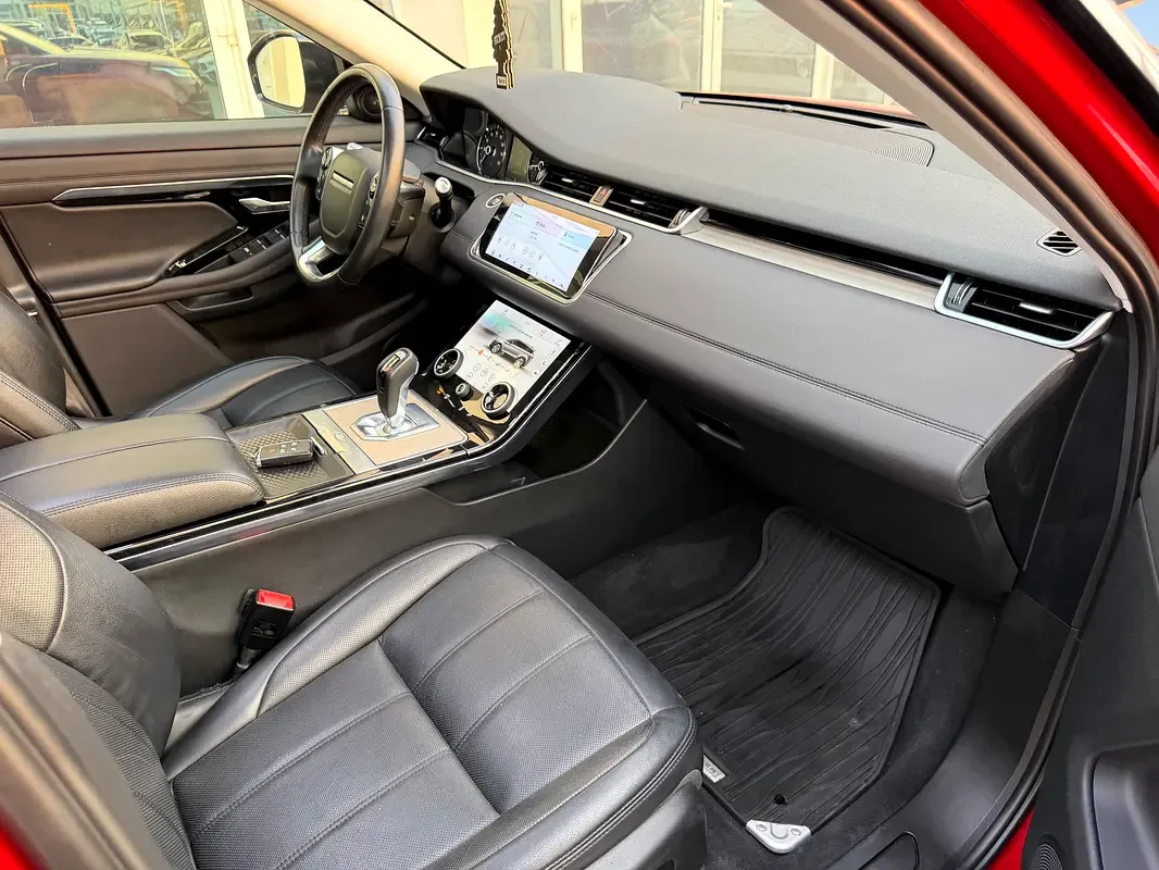 Land Rover Range Rover Evoque P250 AT AWD (249 حصان) - 14