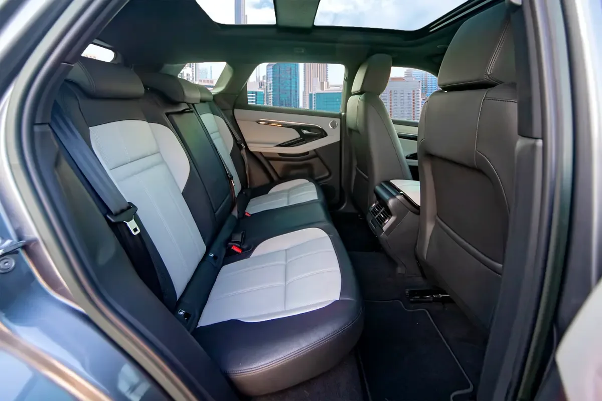 Land Rover Range Rover Evoque P250 AT AWD (249 hp) - 10