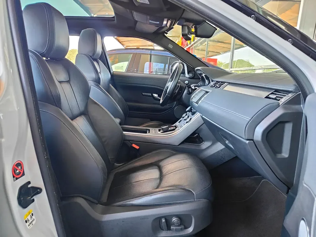 Land Rover Range Rover Evoque P250 AT AWD (249 hp) - 16