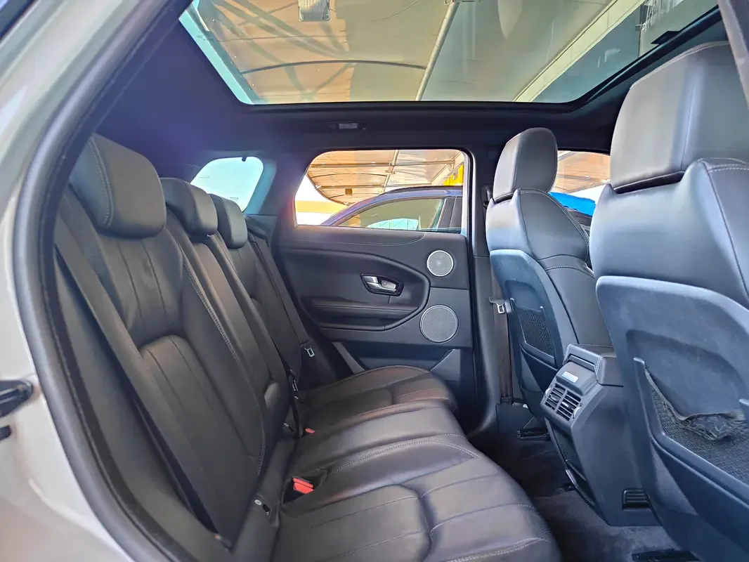 Land Rover Range Rover Evoque P250 AT AWD (249 hp) - 20