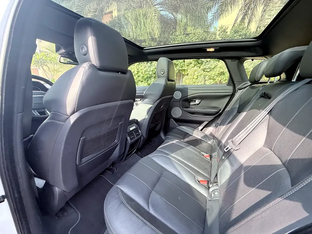 Land Rover Range Rover Evoque P250 AT AWD (249 hp) - 14