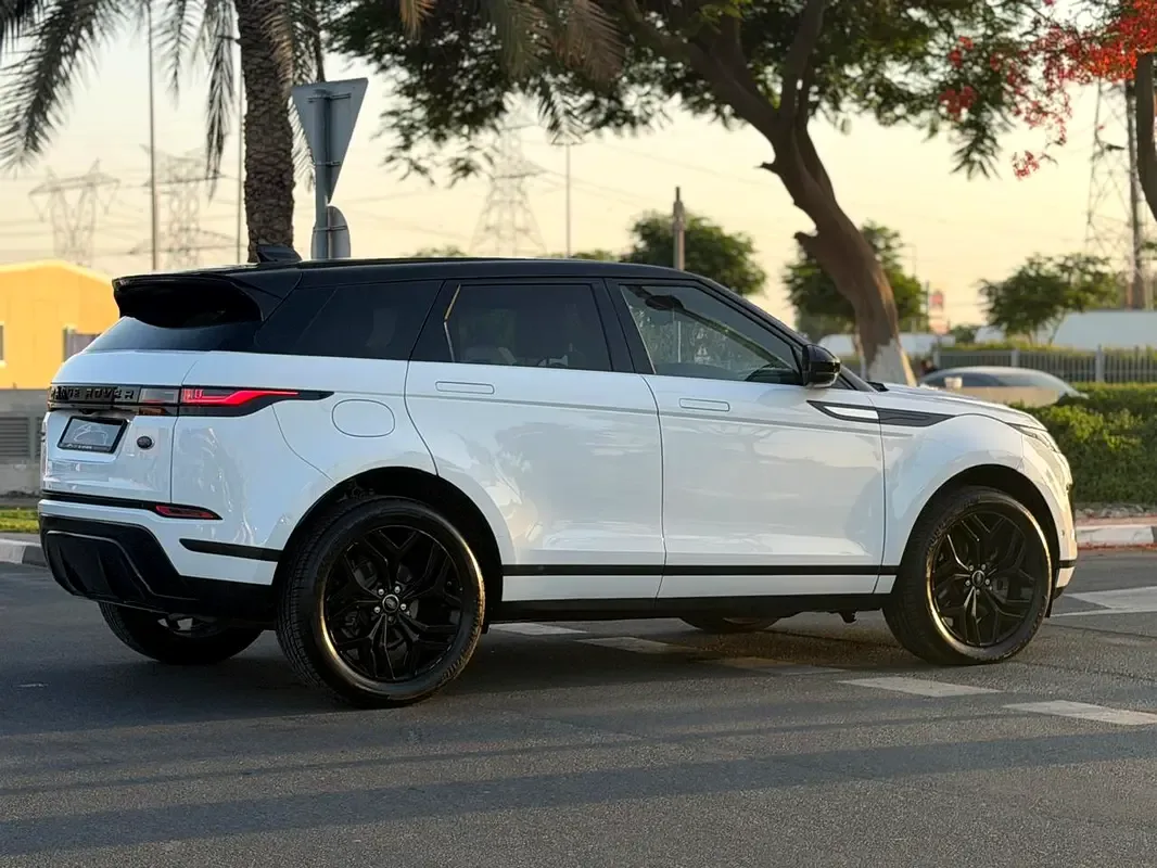 Land Rover Range Rover Evoque P250 AT AWD (249 حصان) - 4