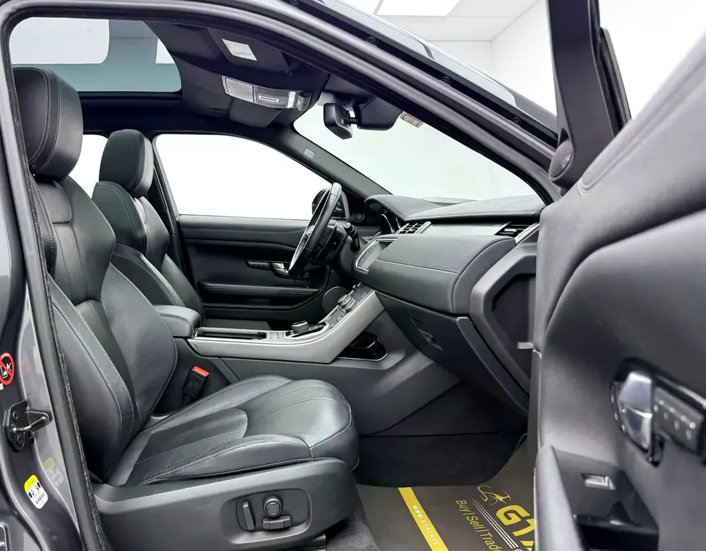 Land Rover Range Rover Evoque P250 AT AWD (249 حصان) - 9