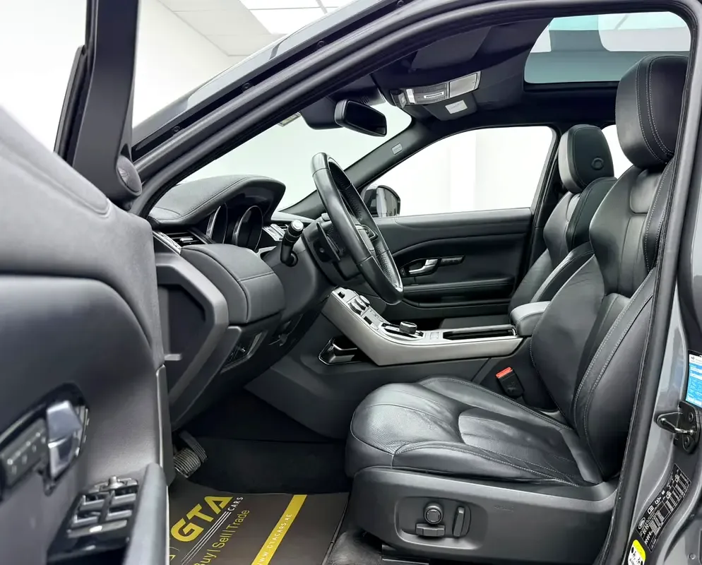 Land Rover Range Rover Evoque P250 AT AWD (249 حصان) - 8